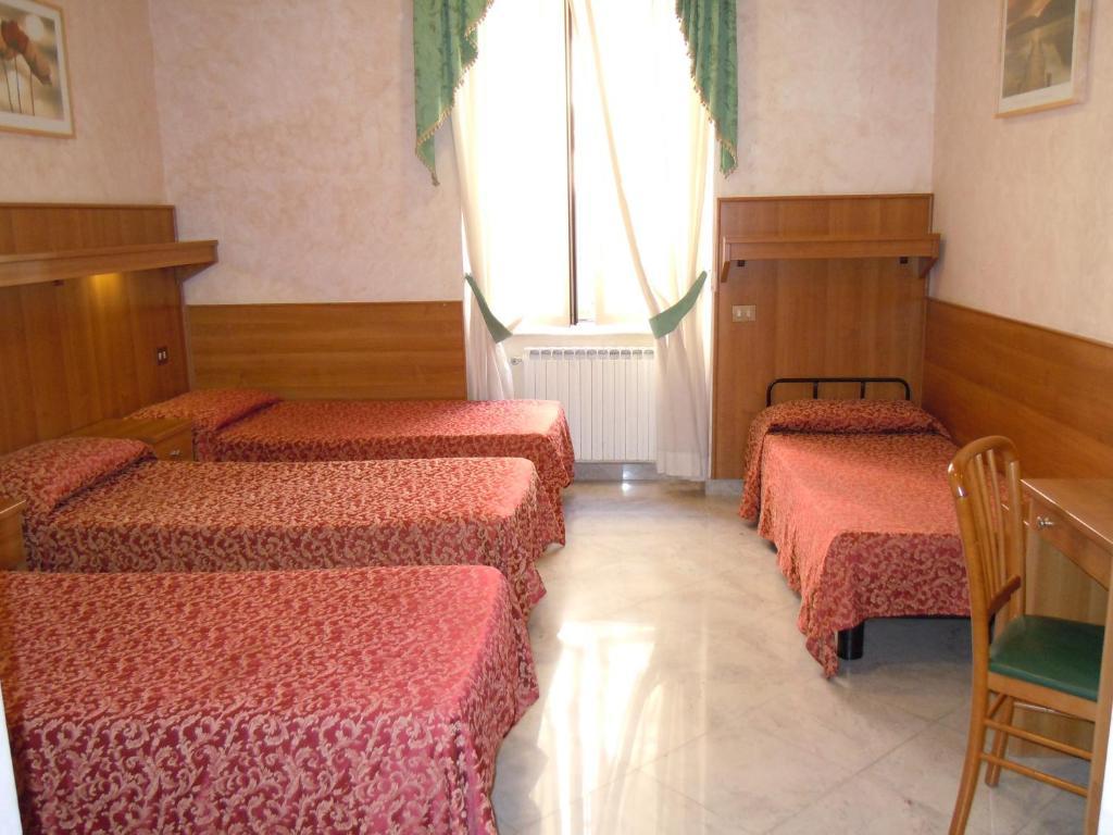 Hotel Papa Germano Rome Ruang foto